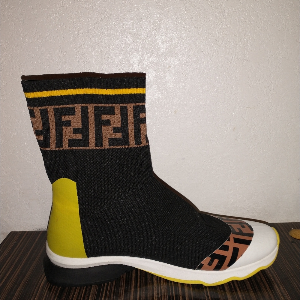 Fendi Roma - Picture 11 of 12